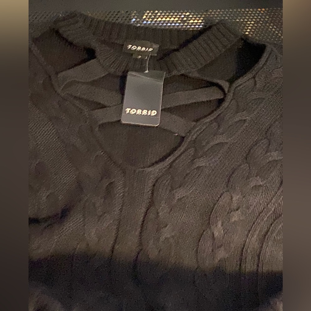 NWT Torrid Black Cable Cage Long Sleeve Pullover Sweater Size 2 (2X) - Picture 8 of 13